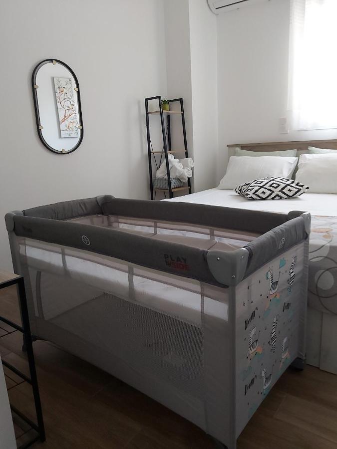 Lemon Garden Stylish Private Apartment 칼라마타 외부 사진