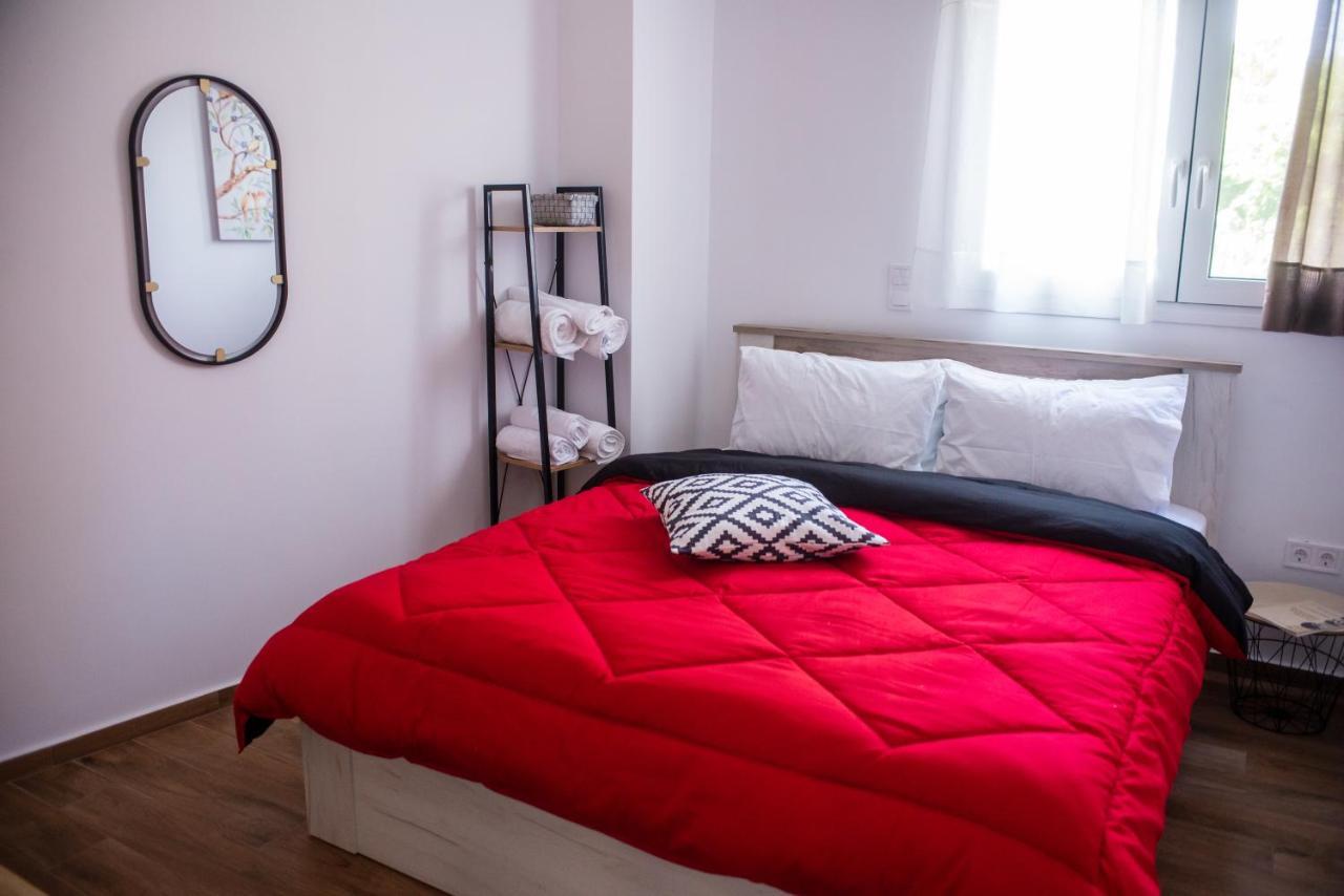 Lemon Garden Stylish Private Apartment 칼라마타 외부 사진